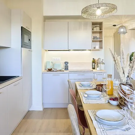 Apartment L'horloger 6 People - 3 Bedrooms - Lille 13 Min Ronchin