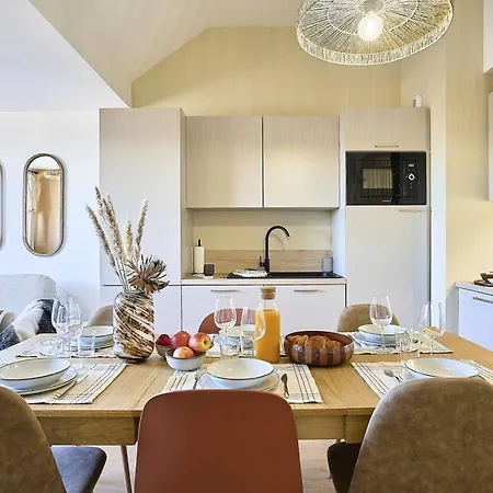 L'horloger 6 People - 3 Bedrooms - Lille 13 Min Apartment Ronchin